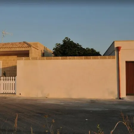 Dimora Cavalieri Charming House Salento Puglia בית נופש
